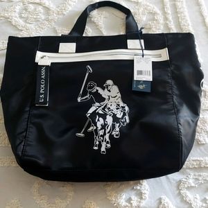 Tommy Hilfiger nylon gym bag/ tote/day bag